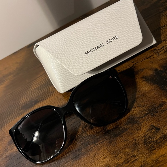 Michael Kors Women’s Sunglasses - Picture 1 of 3